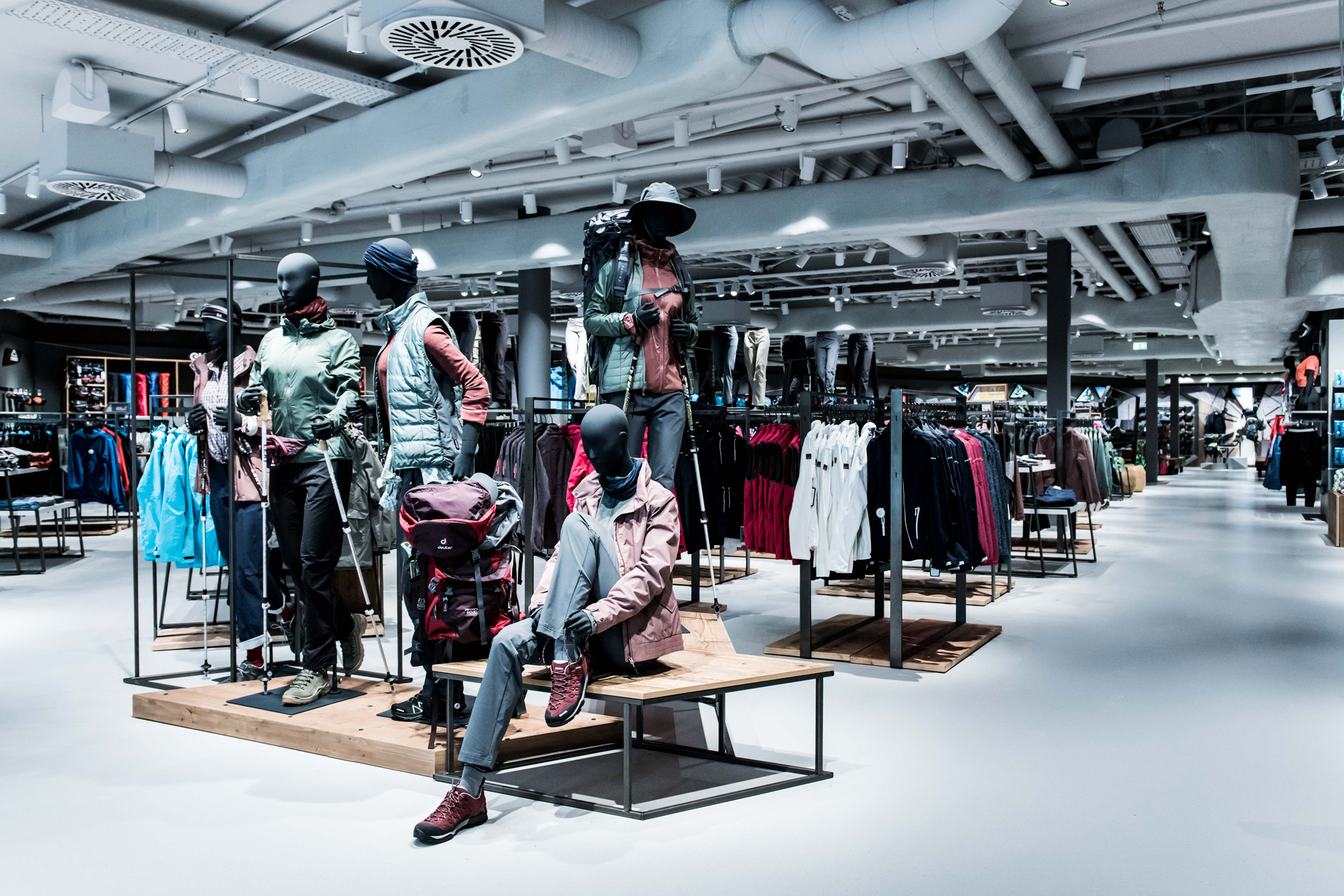 _DSC2610 L&T Sporthaus